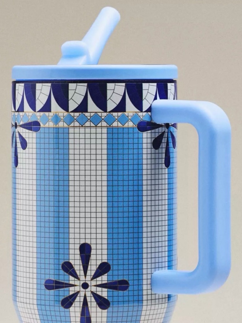 HydroJug x Anthropologie 32 oz. Traveler Water Bottle Blue Mosaic Tumbler Capri